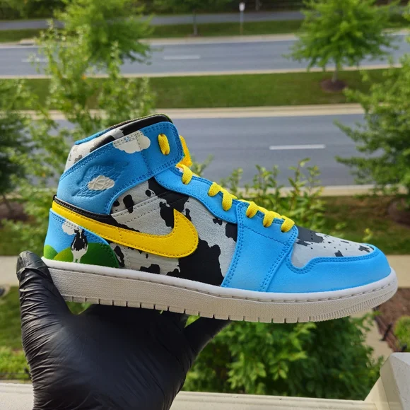 Custom Jordan's 1s - Picture 10 of 10